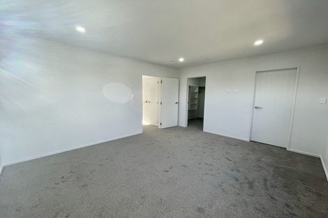 Photo of property in 65c Manuroa Road, Takanini, 2112