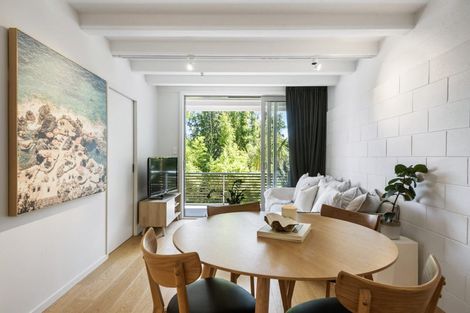 Photo of property in 15/73 Princes Street, Northcote Point, Auckland, 0627