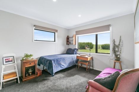Photo of property in 391a Koputaroa Road, Koputaroa, Levin, 5575