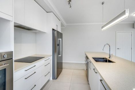 Photo of property in 16 Plantation Terrace, Orewa, 0931