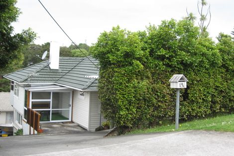 Photo of property in 2/19 Stanley Road, Glenfield, Auckland, 0629