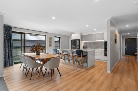 Photo of property in 12 Porokaiwhiri Street, Crofton Downs, Wellington, 6035