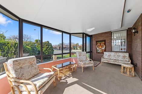 Photo of property in 9 Lowry Avenue, Redwood, Christchurch, 8051