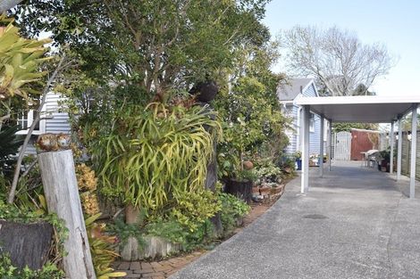 Photo of property in 305 Kuranui Street, Thames, 3500