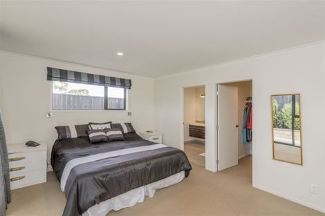 Photo of property in 38 Okarito Avenue, Levin, 5510