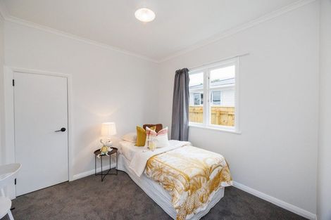 Photo of property in 6 Belvedere Crescent, Takaro, Palmerston North, 4412