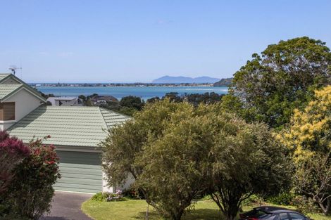 Photo of property in 2 Baigent Place, Tanners Point, Katikati, 3177