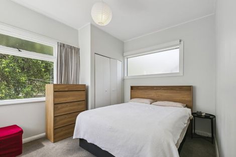 Photo of property in 199u1 Newlands Road, Newlands, Wellington, 6037