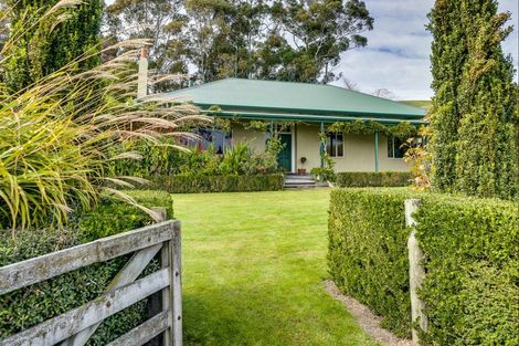Photo of property in 549 Middle Road, Poukawa, Hastings, 4172
