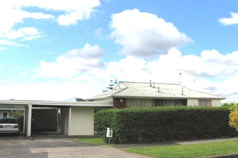 Photo of property in 1 Northall Road, New Lynn, Auckland, 0600