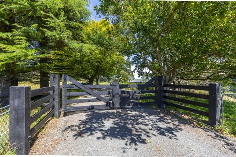 Photo of property in 15 Maharakeke Road, Waipukurau, 4281