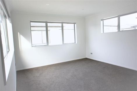 Photo of property in 3 Silvereye Road, Hobsonville, Auckland, 0616