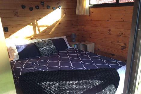 Photo of property in 6 Park Avenue, Waikanae, 5036