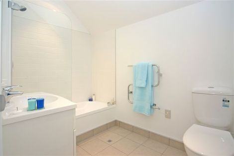 Photo of property in 17u1 Argentine Avenue, Miramar, Wellington, 6022