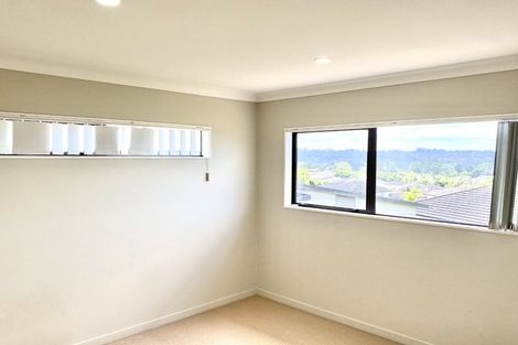 Photo of property in 56 Oakway Drive, Schnapper Rock, Auckland, 0632