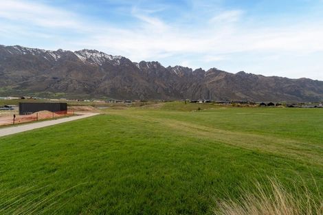 Photo of property in 24 Cunninghams Drive, Jacks Point, Queenstown, 9371