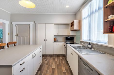 Photo of property in 14 Kings Avenue, Gonville, Whanganui, 4501