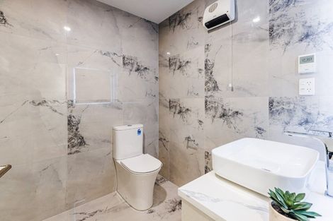 Photo of property in 10/21 Hazards Road, Weymouth, Auckland, 2103