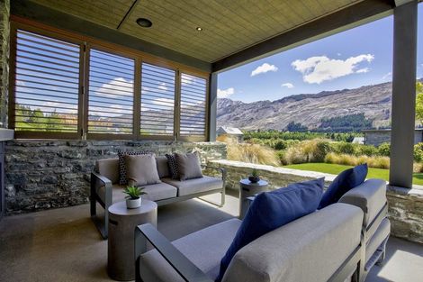 Photo of property in 9 Harvest Lane, Arrowtown, 9371