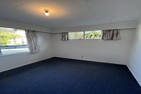 Photo of property in 49 Postgate Drive, Whitby, Porirua, 5024
