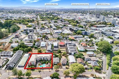 Photo of property in 10u7 Hunter Street, Hamilton Lake, Hamilton, 3204