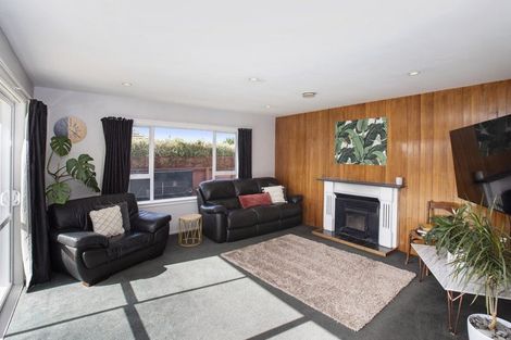 Photo of property in 4 Reginald Street, Burwood, Christchurch, 8083