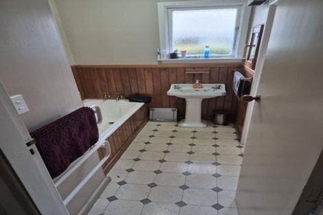 Photo of property in 24 Radbrook Street, Avonhead, Christchurch, 8042