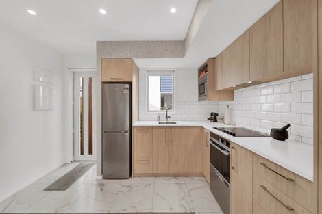 Photo of property in 10/257 Armagh Street, Christchurch Central, Christchurch, 8011