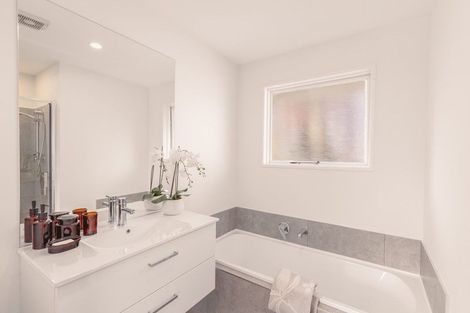 Photo of property in 367 Mairehau Road, Parklands, Christchurch, 8083