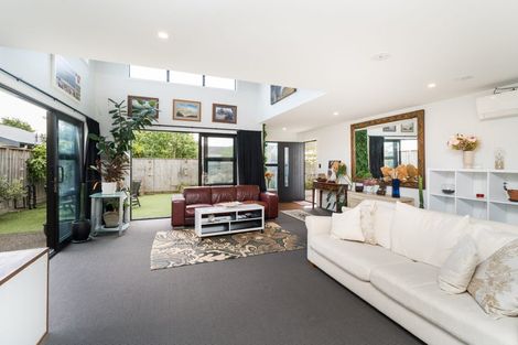 Photo of property in 22 Colombo Street, Hokowhitu, Palmerston North, 4410