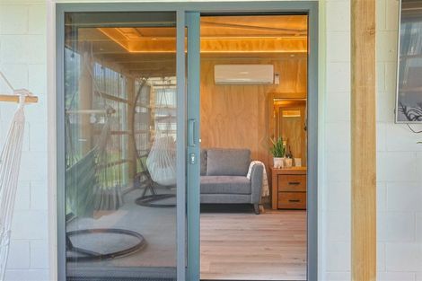 Photo of property in 20 Cook Street, Carters Beach, Westport, 7825