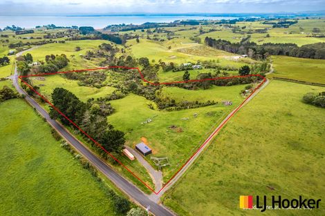 Photo of property in 35 Awhitu Central Road, Awhitu, 2684