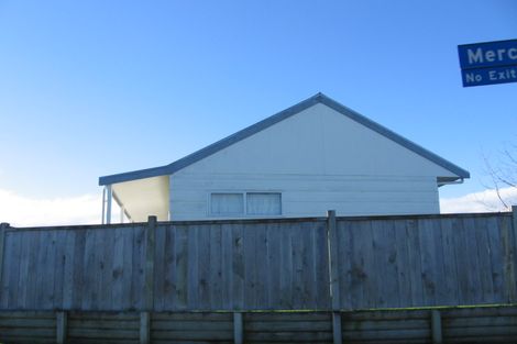 Photo of property in 8 Mercury Street, Milson, Palmerston North, 4414