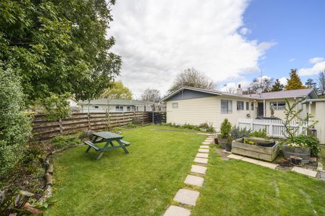 Photo of property in 66 Ruamahanga Crescent, Terrace End, Palmerston North, 4410
