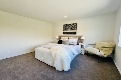 Photo of property in 72 Arran Drive, Orewa, 0931