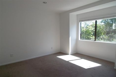 Photo of property in 2/17 Glamorgan Drive, Torbay, Auckland, 0630