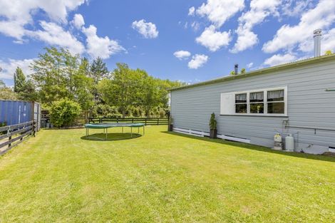 Photo of property in 15 Maharakeke Road, Waipukurau, 4281