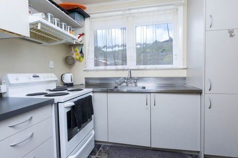 Photo of property in 15f3-a Lane Street, Wallaceville, Upper Hutt, 5018