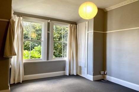 Photo of property in 70-72 Vauxhall Road, Devonport, Auckland, 0624