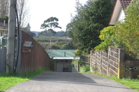 Photo of property in 41 Taipari Road, Te Atatu Peninsula, Auckland, 0610