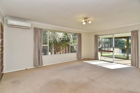 Photo of property in 28 Strathfield Avenue, Dallington, Christchurch, 8061