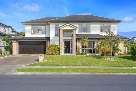 Photo of property in 34 Laurel Oak Drive, Schnapper Rock, Auckland, 0632