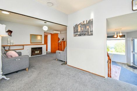 Photo of property in 9 Lomas Place, Manurewa, Auckland, 2102