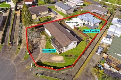 Photo of property in 19 Sabot Place, Massey, Auckland, 0614