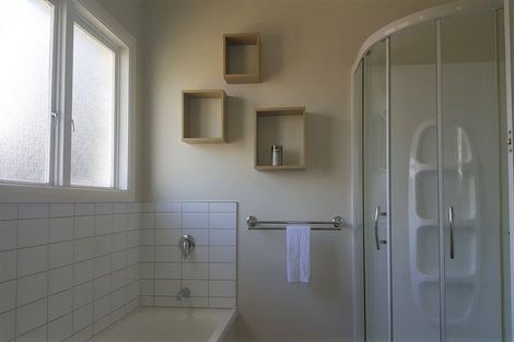 Photo of property in 27 Carey Street, Maeroa, Hamilton, 3200