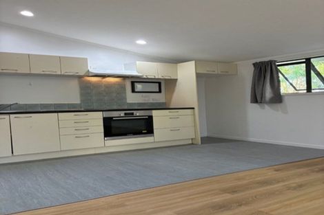 Photo of property in 53 Triangle Road, Massey, Auckland, 0614
