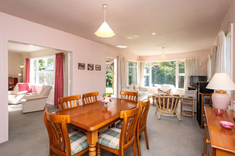 Photo of property in 37 Holly Road, St Albans, Christchurch, 8014