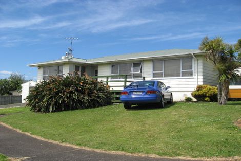 Photo of property in 13 Mountain Road, Mangere Bridge, Auckland, 2022