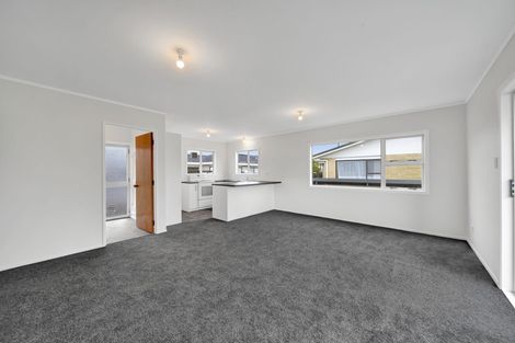 Photo of property in 8a Milmoe Street, Hawera, 4610