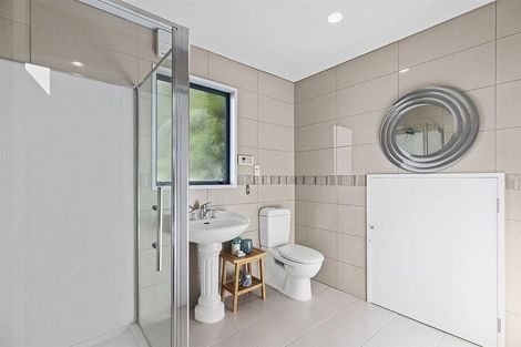 Photo of property in 30 Moana Road, Plimmerton, Porirua, 5026